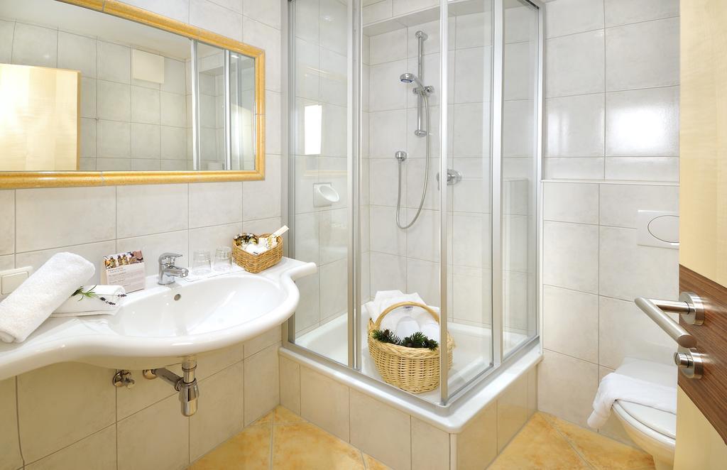Hotel Das Barbara オーバータウエルン 部屋 写真